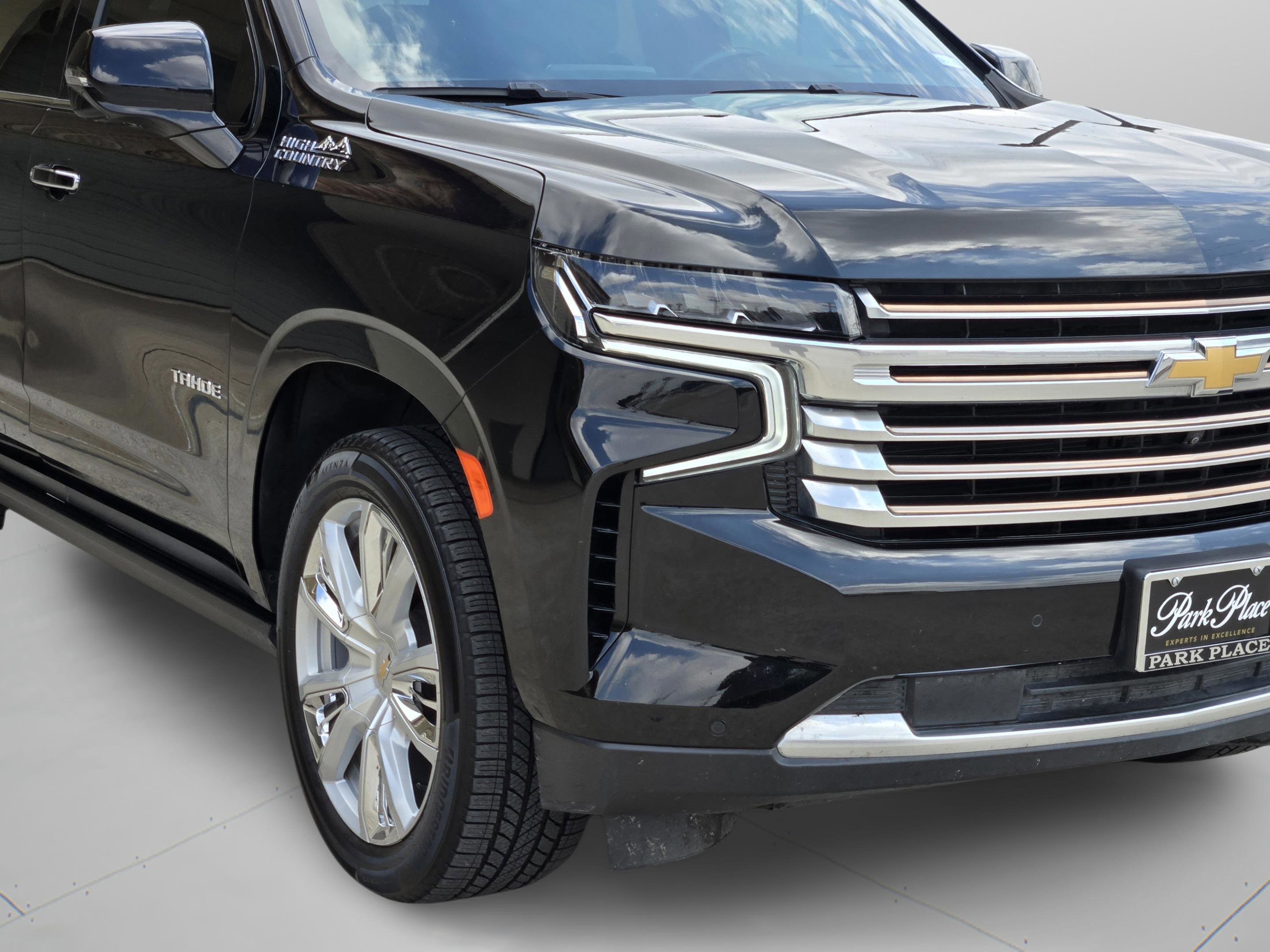 Used 2021 Chevrolet Tahoe High Country w/ Premium Package RWD image 33