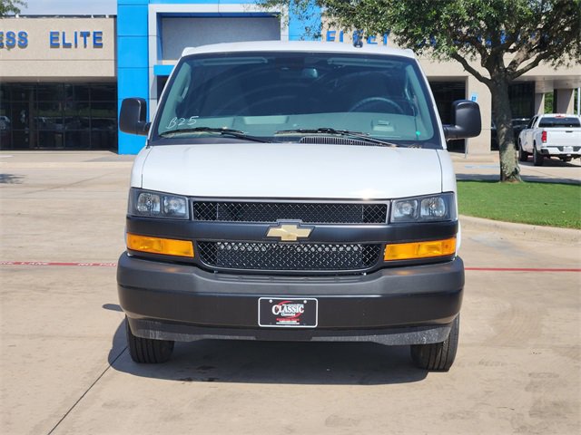 New 2025 Chevrolet Express 2500 w/ Safety Package RWD image 9