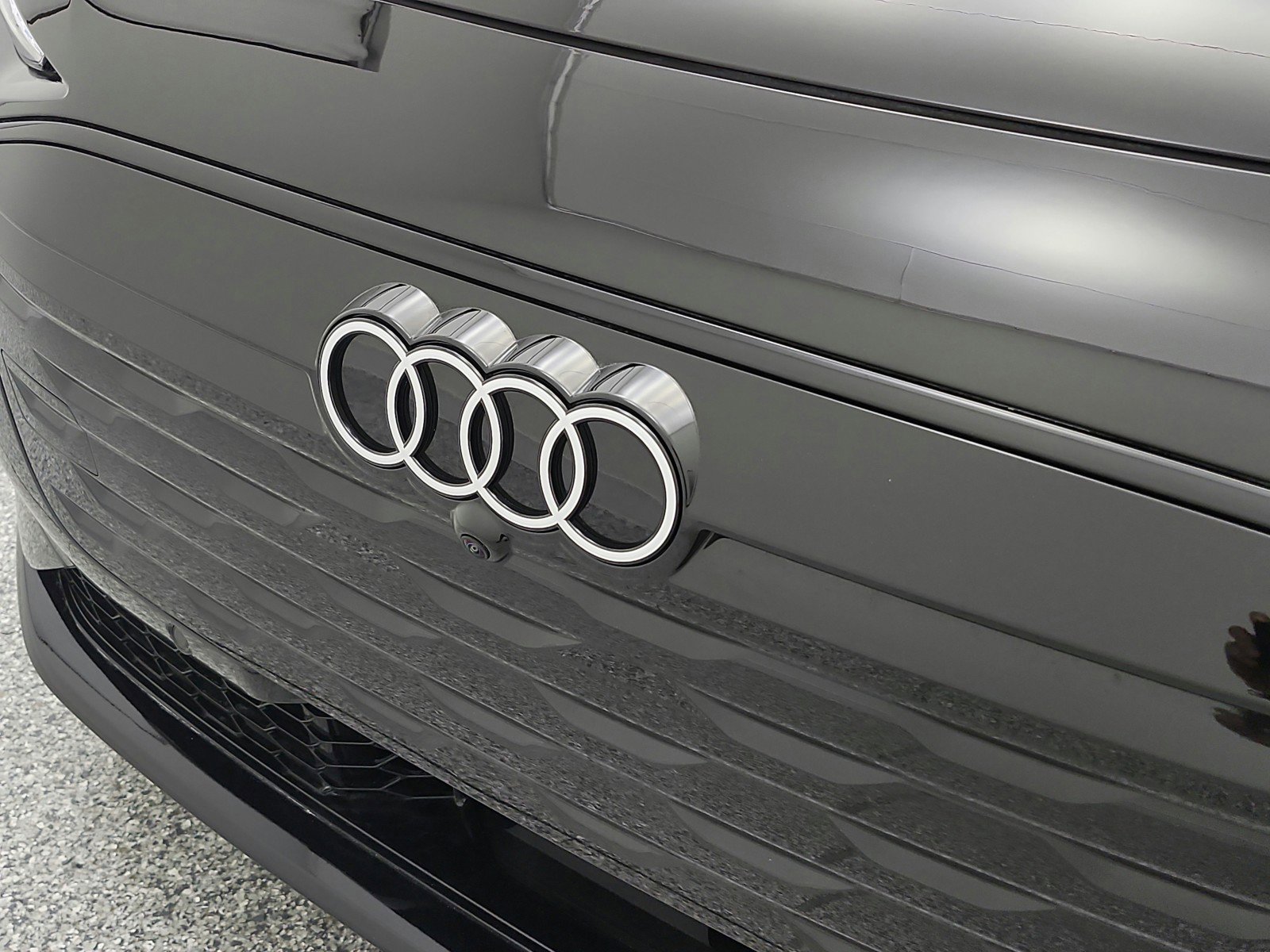 Used 2025 Audi A6 e-tron Premium Plus w/ Premium Plus image 17