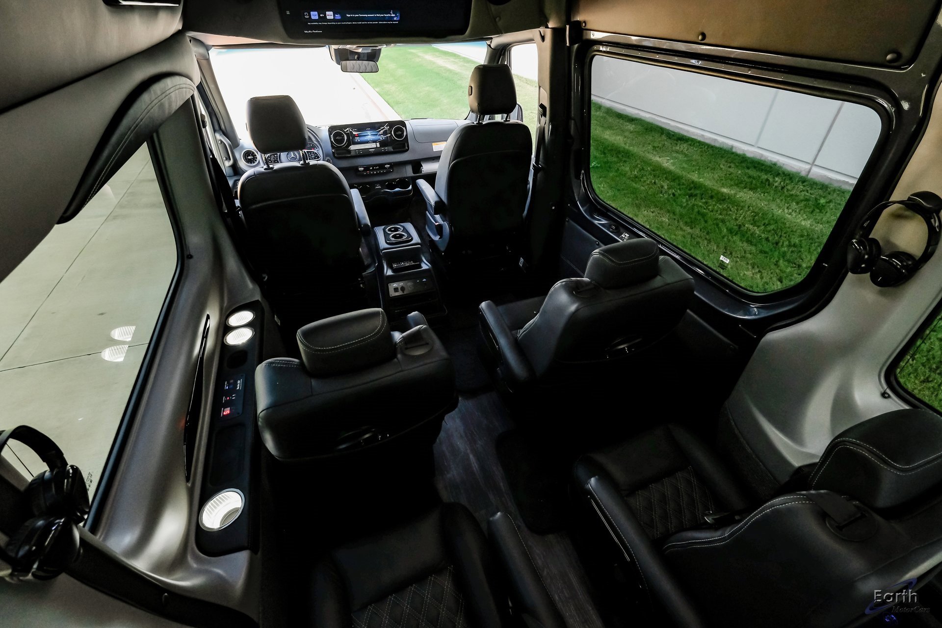 Used 2023 Mercedes-Benz Sprinter 2500 image 77