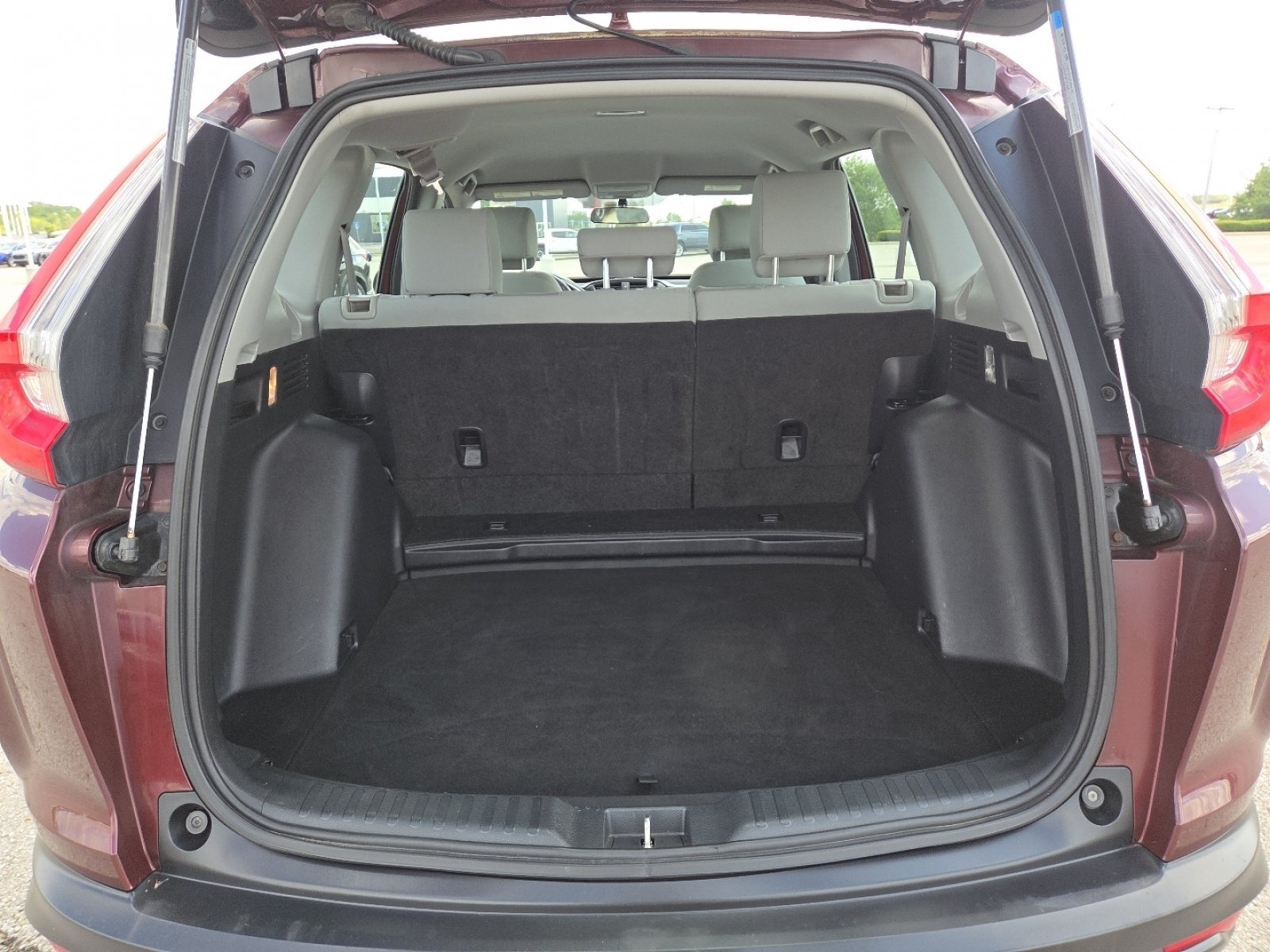 Used 2019 Honda CR-V LX image 18