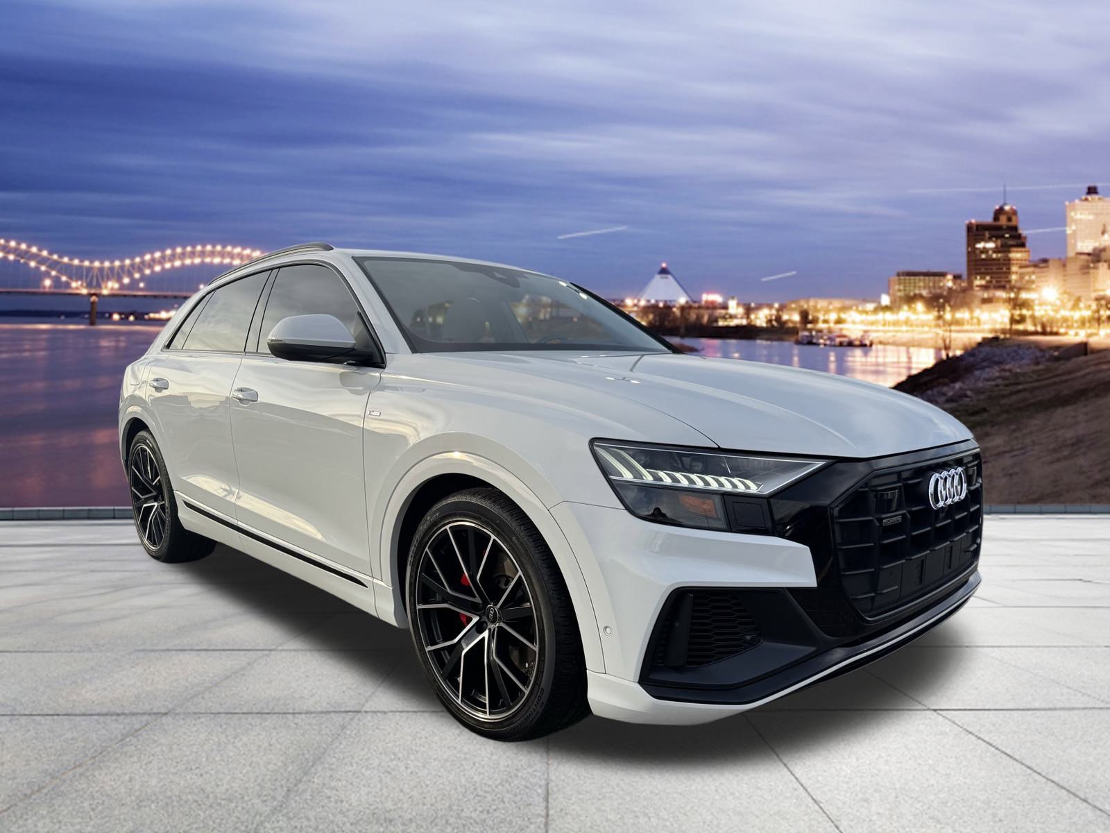 Used 2023 Audi Q8 Prestige image 4