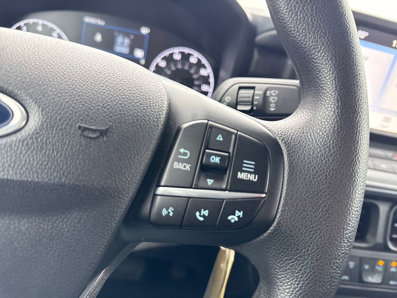 Used 2023 Ford Maverick XL image 28