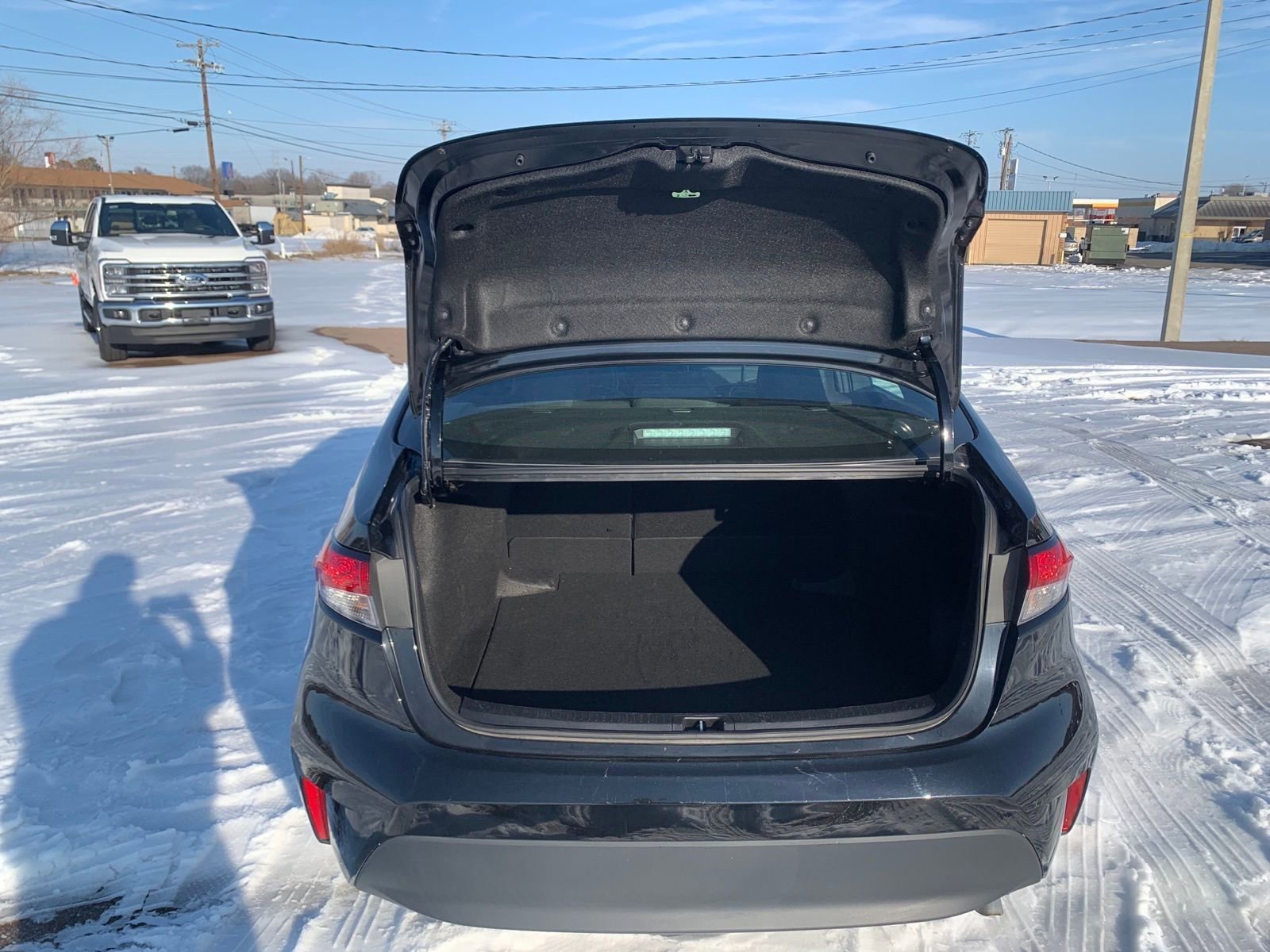 Used 2024 Toyota Corolla LE image 26