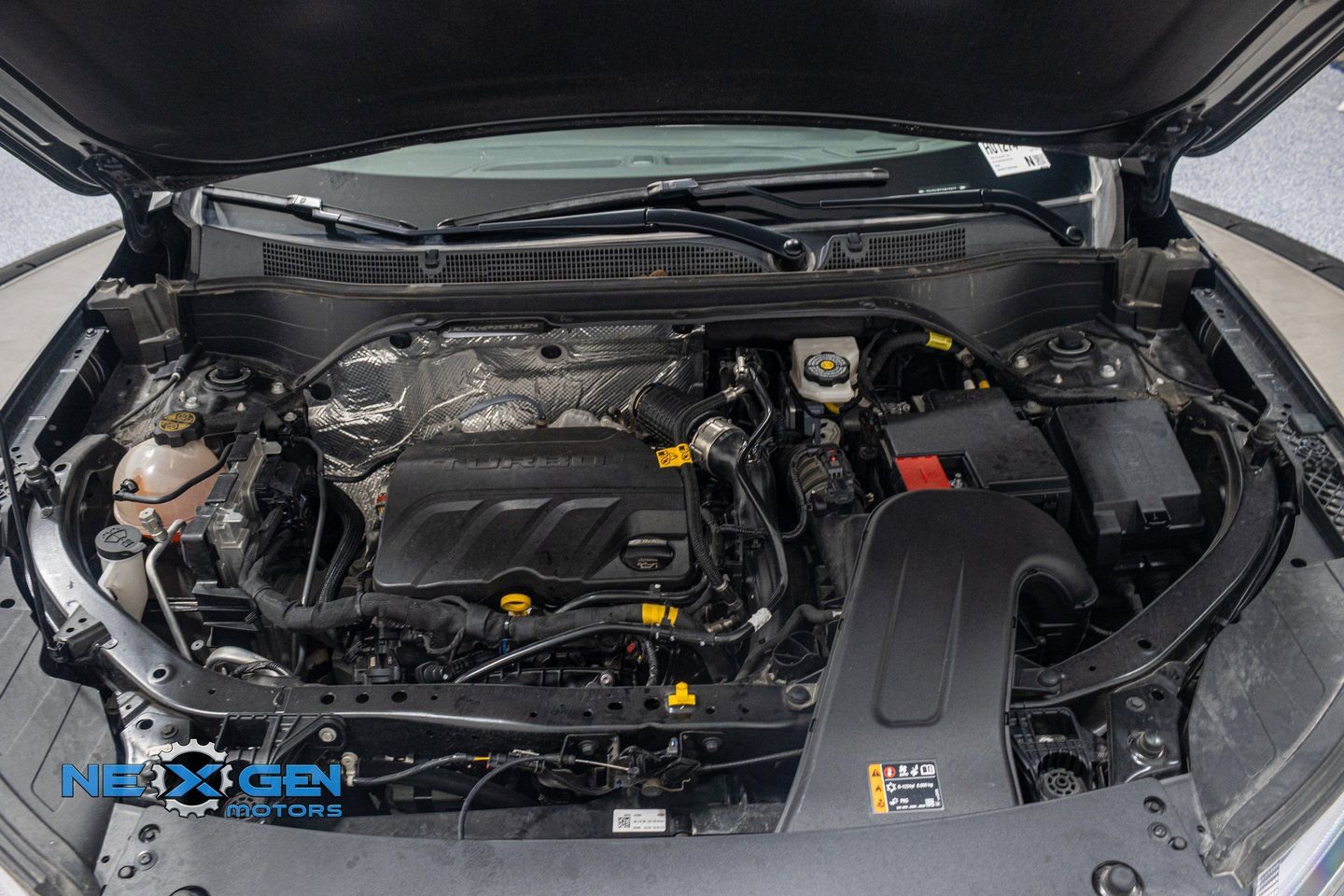 Used 2025 Chevrolet Trax LT w/ Driver Confidence Package image 47