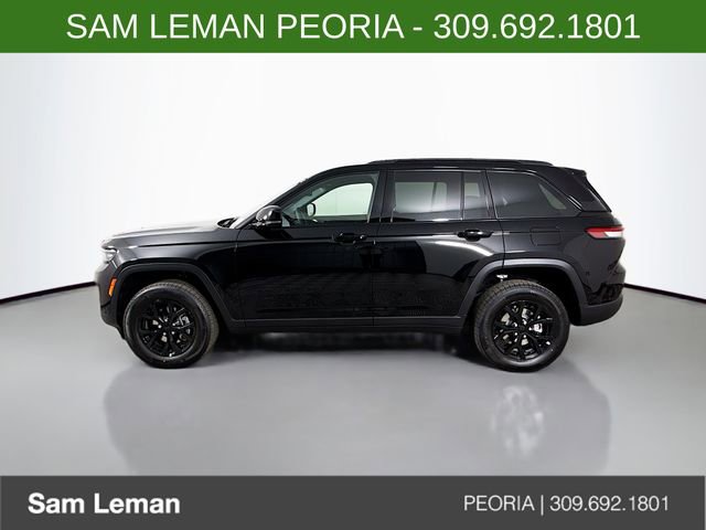 New 2025 Jeep Grand Cherokee Altitude image 4