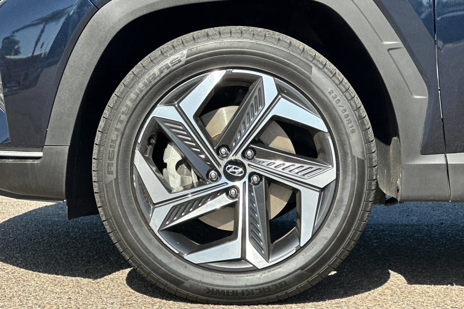 Used 2023 Hyundai Tucson SEL AWD/4WD image 25