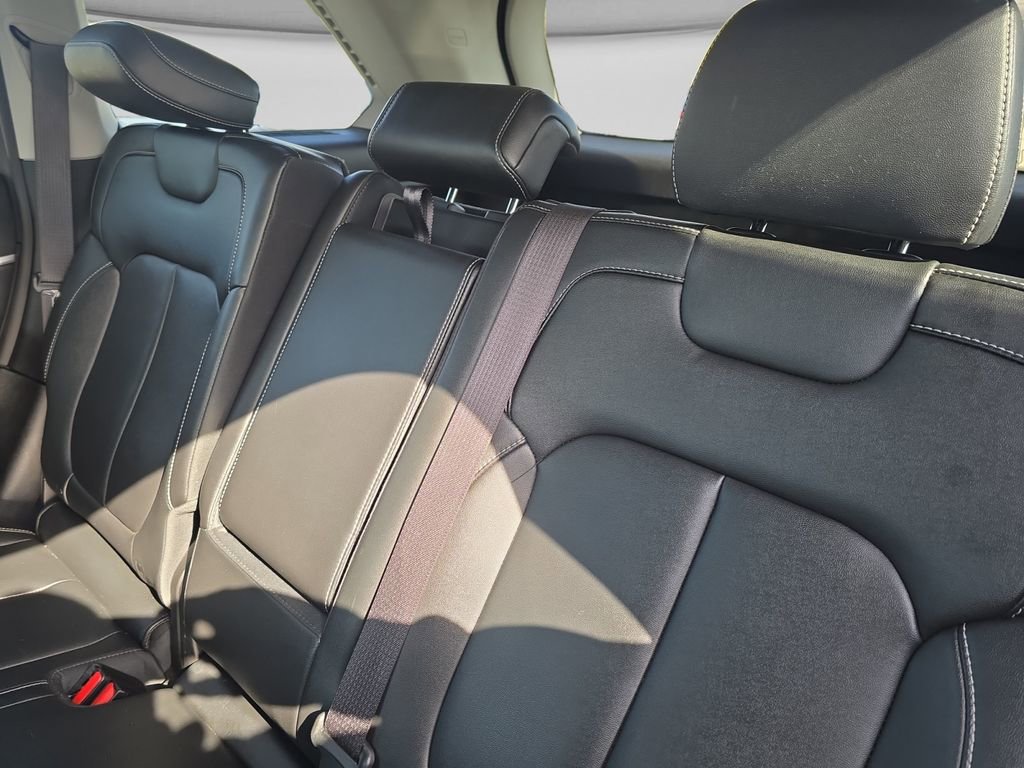 Used 2024 Jeep Grand Cherokee Limited 4xe image 16