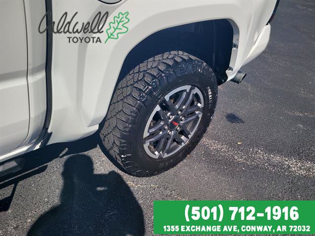Used 2025 Toyota Tacoma TRD Sport AWD/4WD image 9