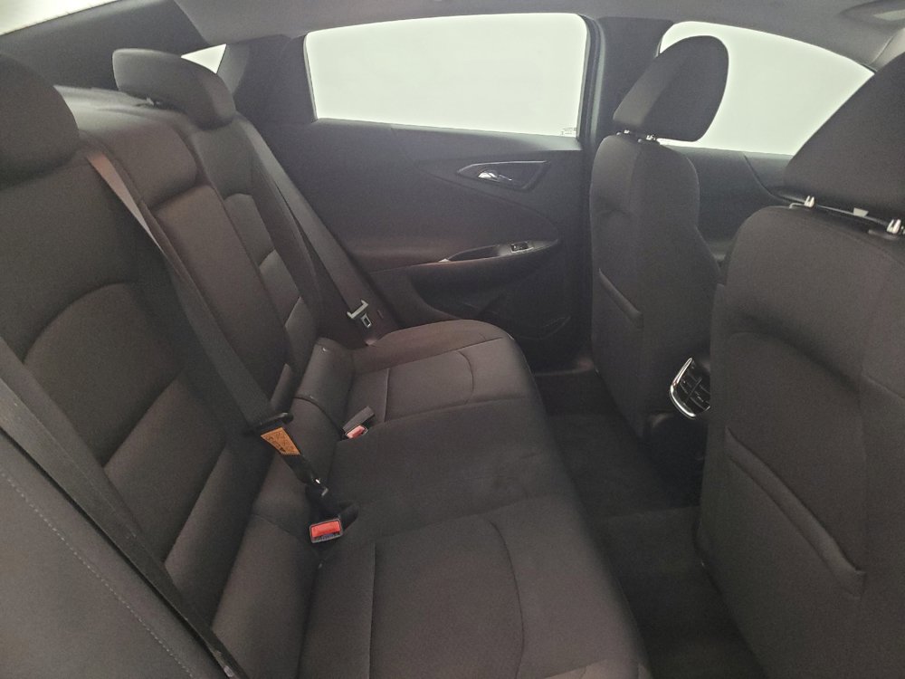 Used 2022 Chevrolet Malibu LT FWD image 19