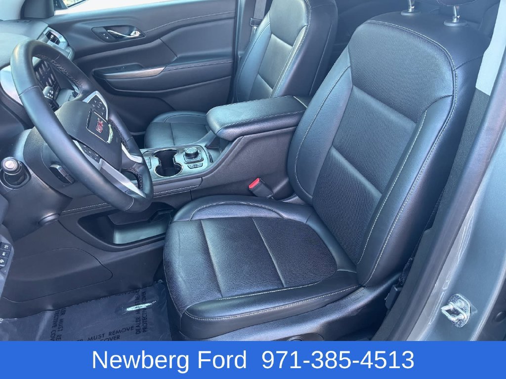 Used 2023 GMC Acadia SLT w/ Technology Package AWD/4WD image 31
