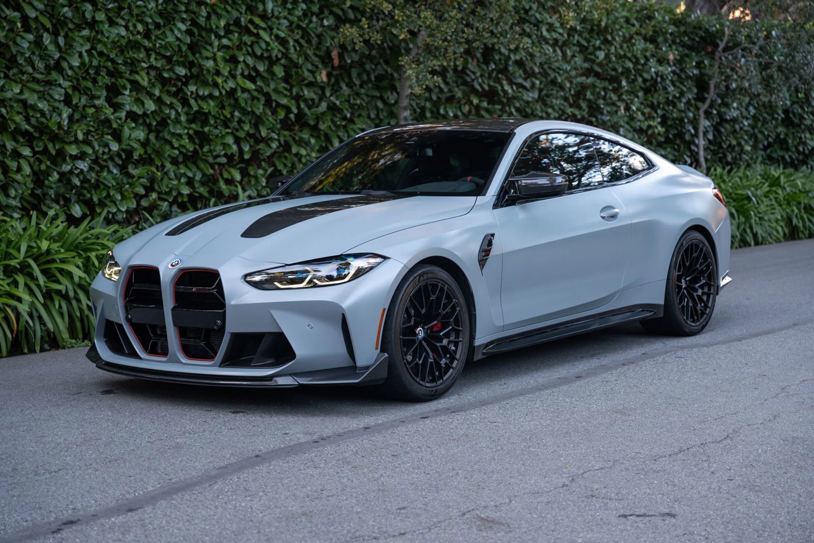 Used 2023 BMW M4 CSL image 2