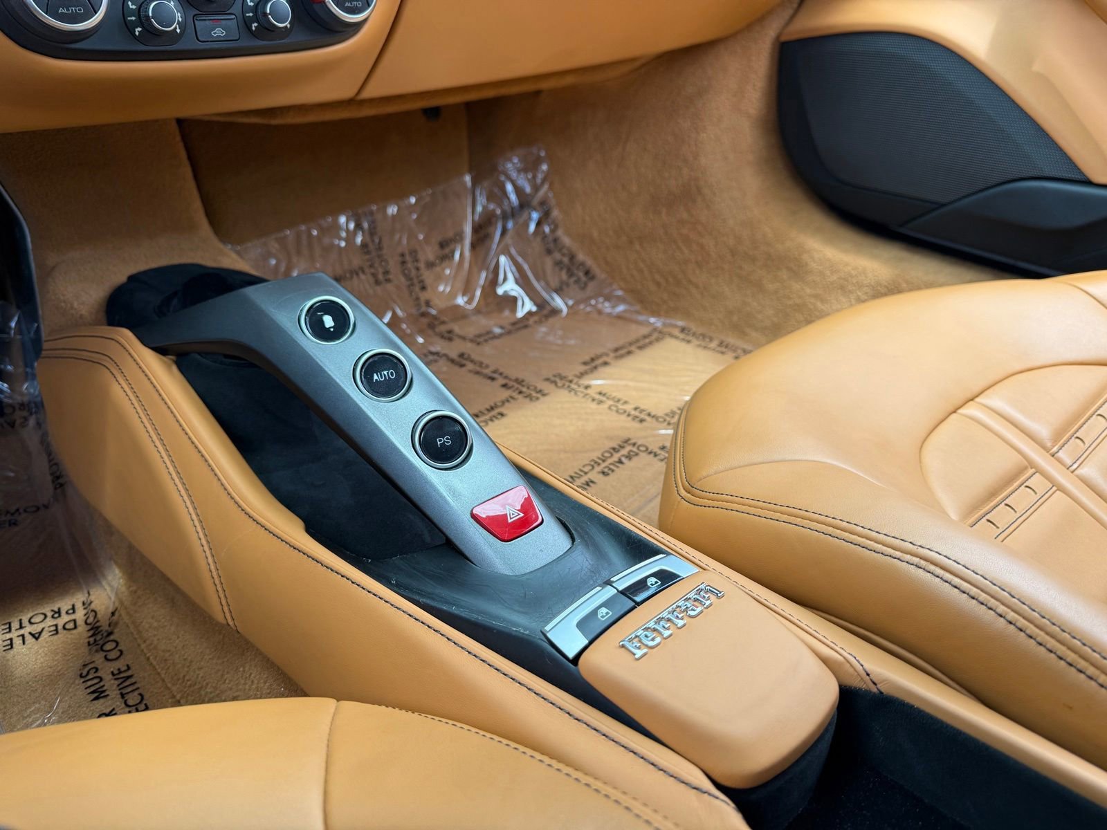 Used 2016 Ferrari 488 GTB RWD image 33