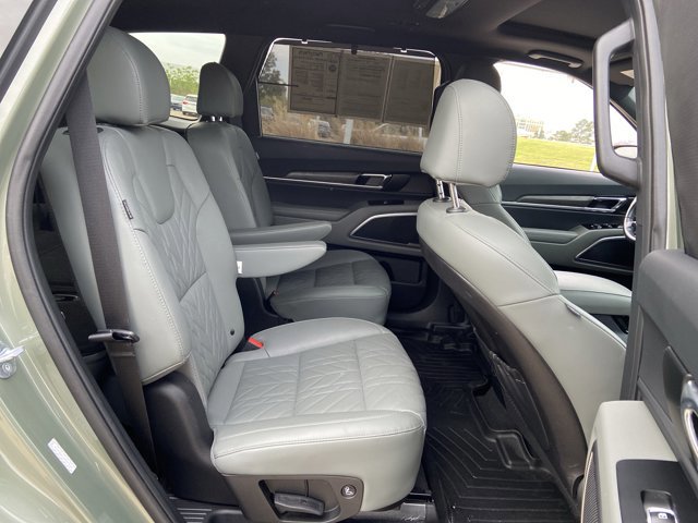Used 2024 Kia Telluride EX X-Line image 14