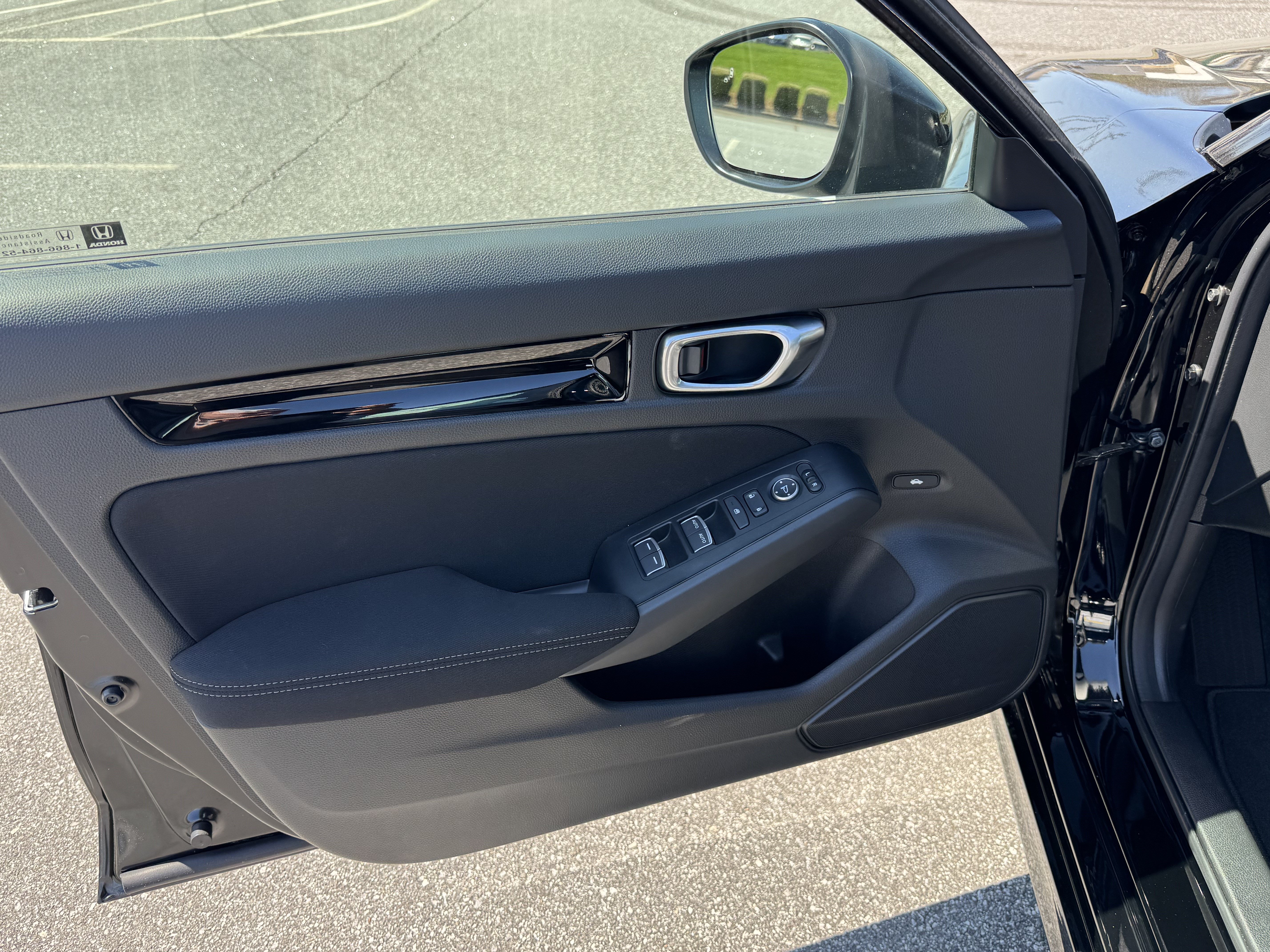 New 2026 Honda Civic FWD Hybrid Sedan image 13