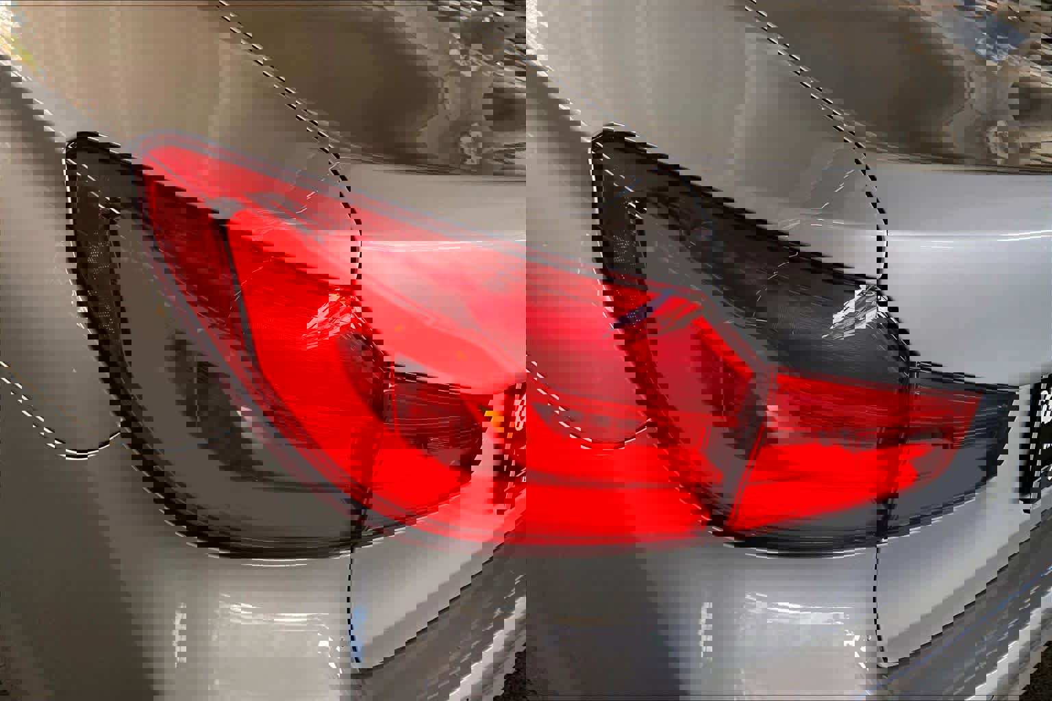 Used 2018 BMW 530i image 28