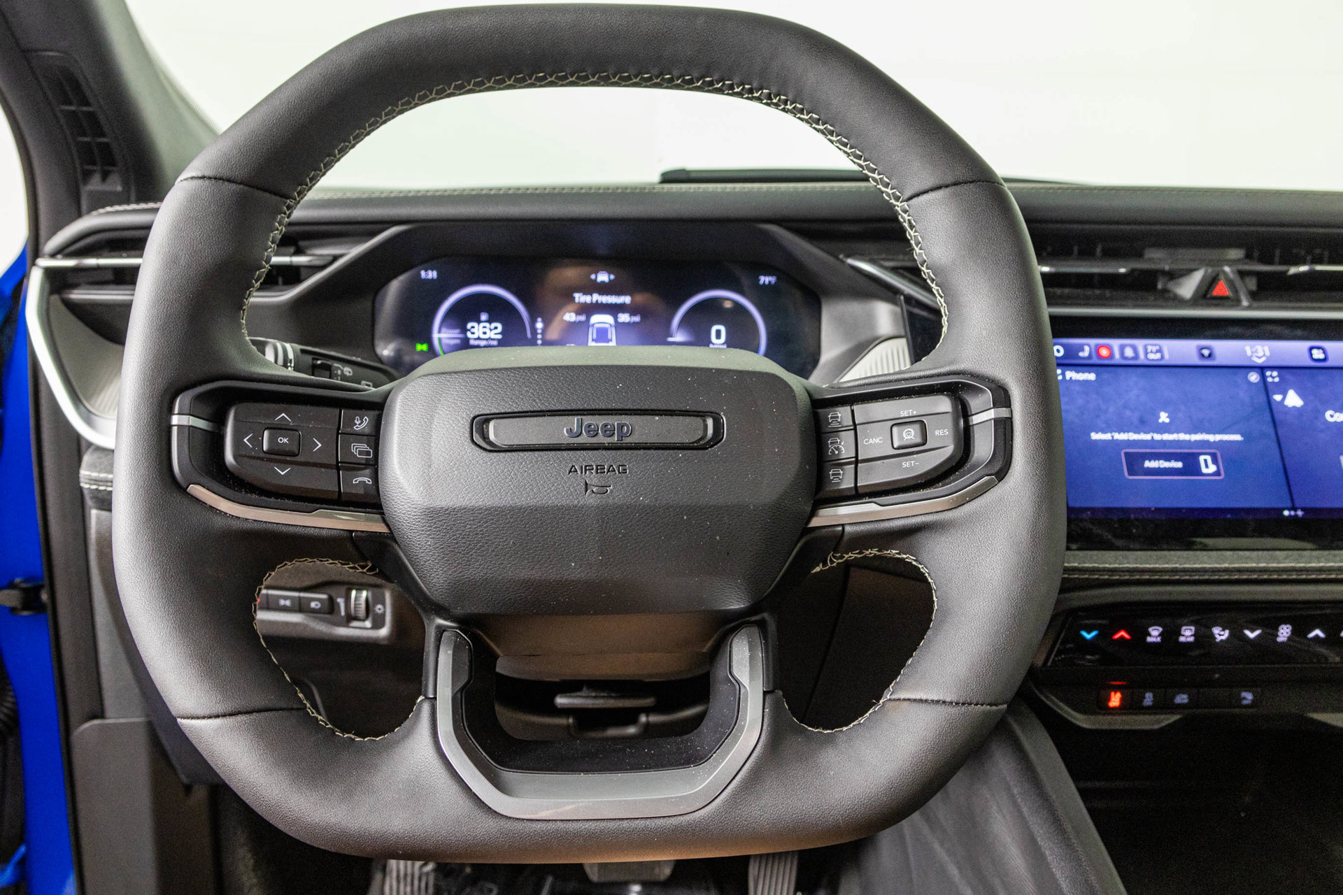 New 2026 Jeep Cherokee Laredo AWD/4WD image 28
