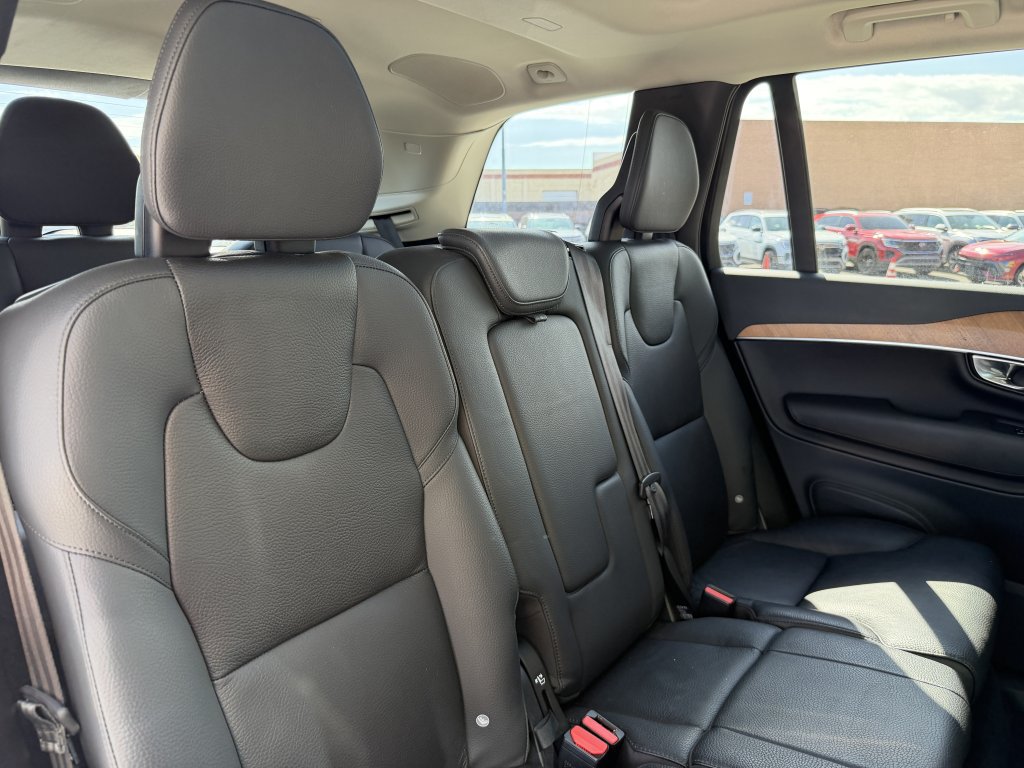Used 2023 Volvo XC90 B6 Plus w/ Protection Package Premier AWD/4WD image 41