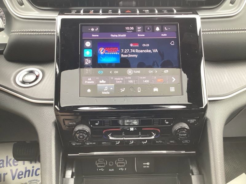 New 2025 Jeep Grand Cherokee Altitude AWD/4WD image 41