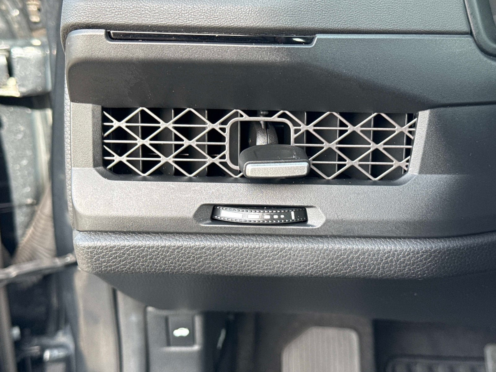 Used 2024 Honda Accord EX image 29