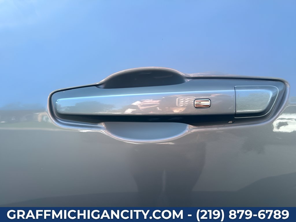 New 2027 Chevrolet Equinox RS w/ Safety and Technology Package AWD/4WD image 44