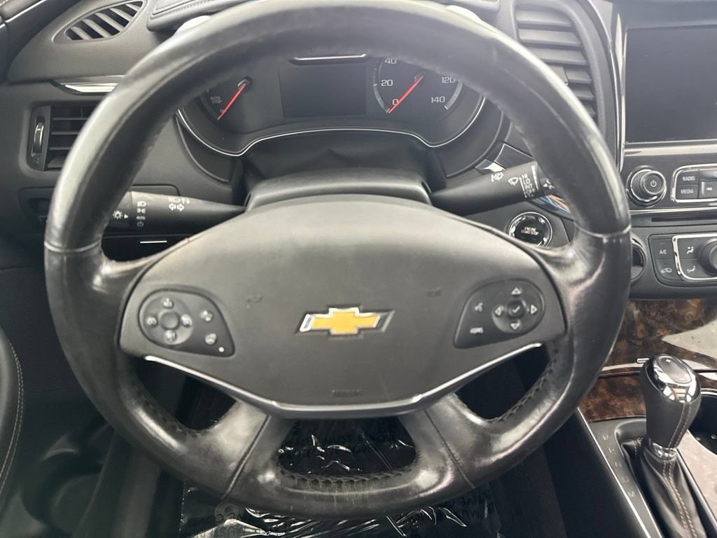 Used 2015 Chevrolet Impala LTZ FWD image 29