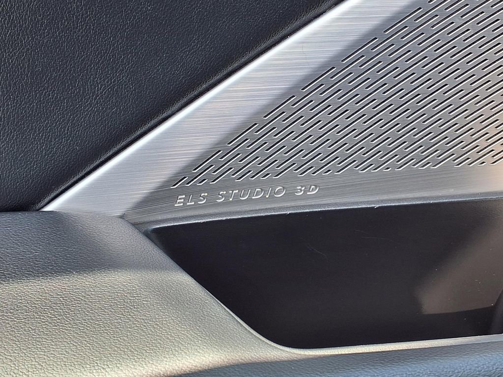 Used 2023 Acura MDX A-Spec AWD/4WD image 32