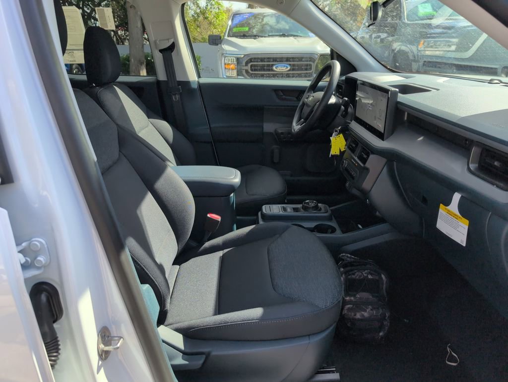 New 2025 Ford Maverick XL w/ Equipment Group 102A image 23