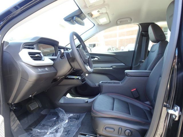 New 2027 Chevrolet Bolt RS FWD image 6