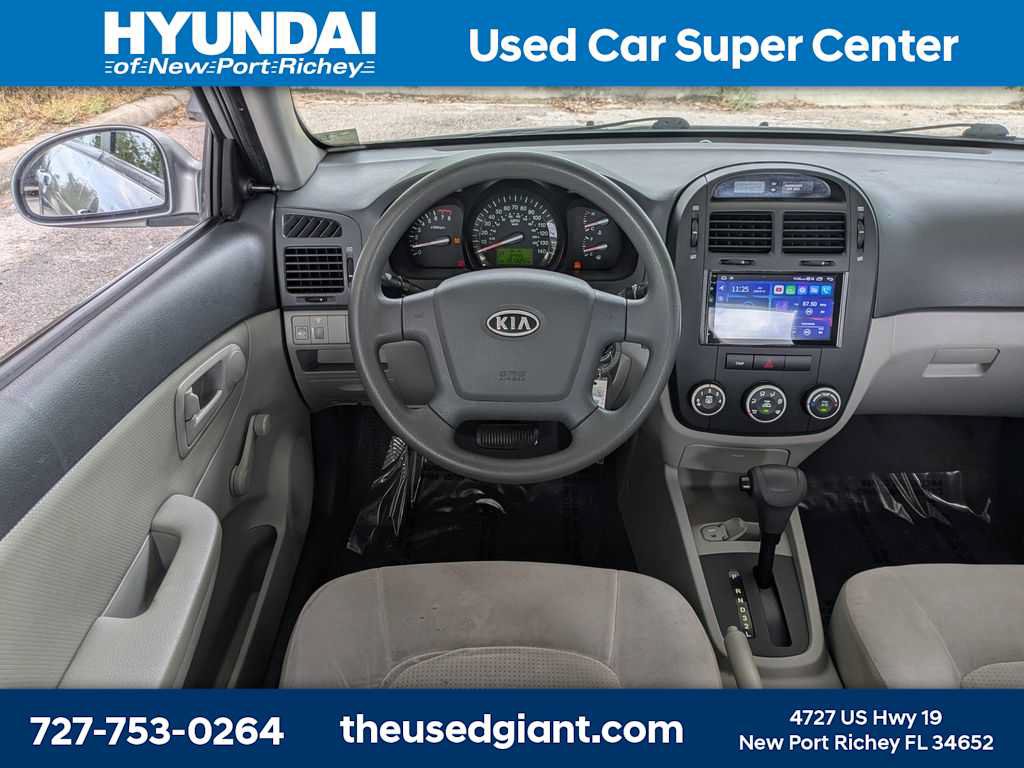 Used 2009 Kia Spectra LX FWD image 16