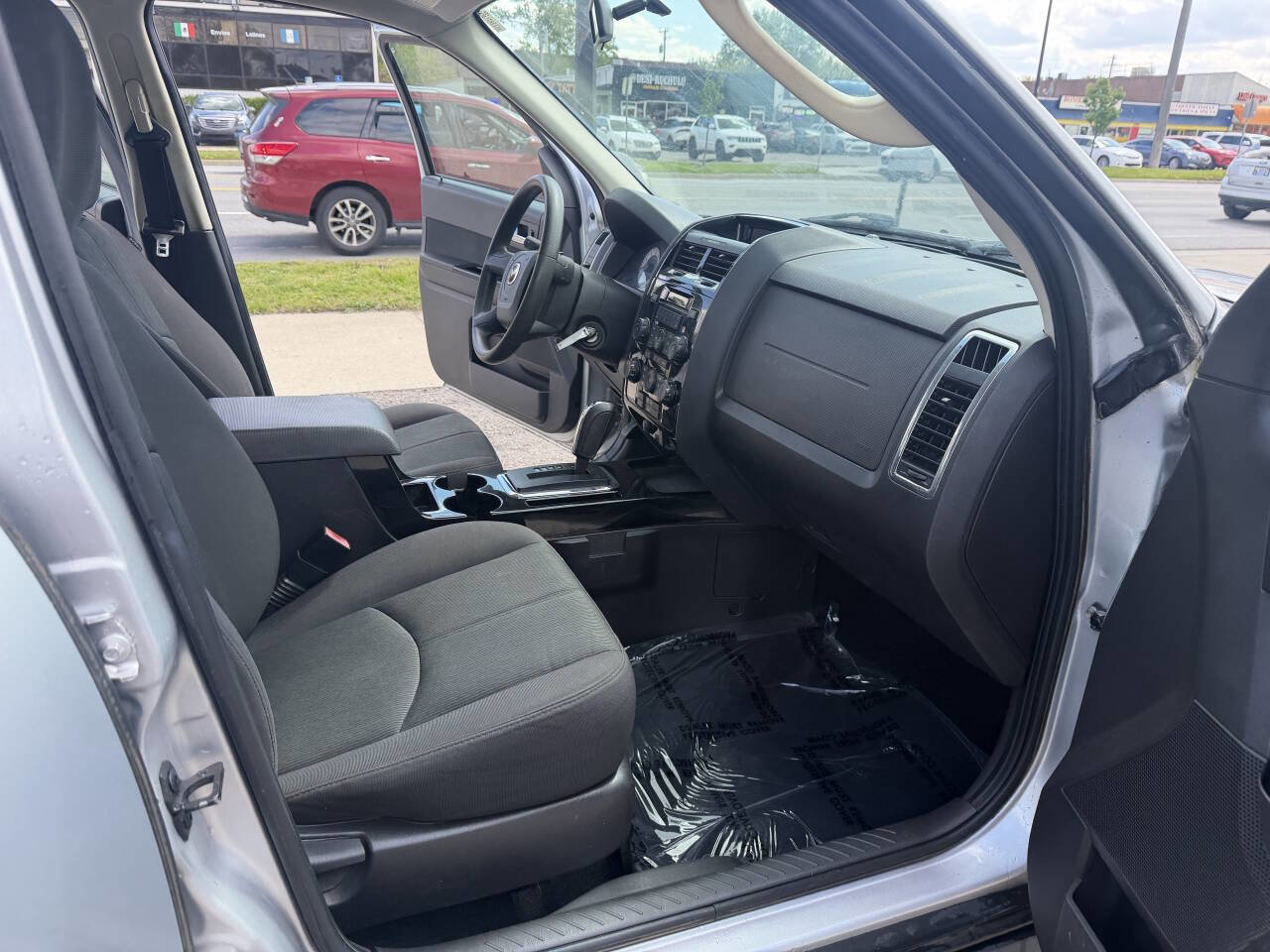 Used 2011 MAZDA Tribute i Sport FWD image 24