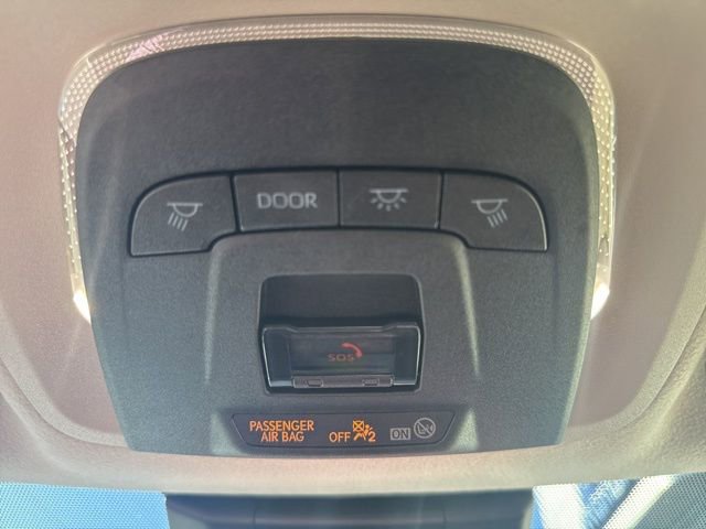 Used 2023 Toyota Corolla LE image 45