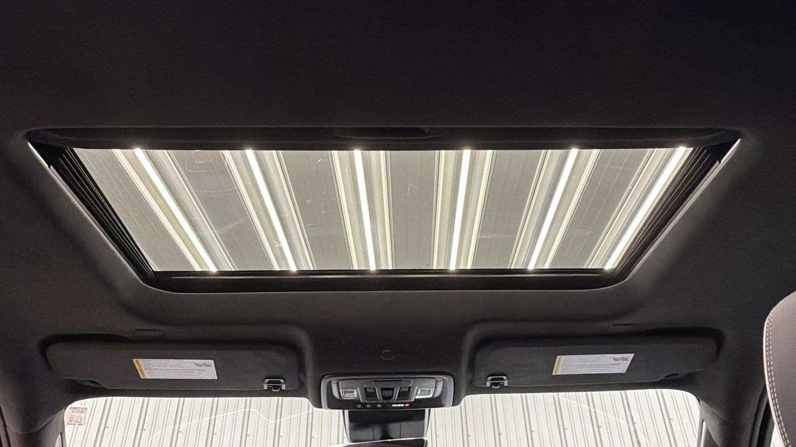 Used 2024 GMC Sierra 2500 AT4X image 35