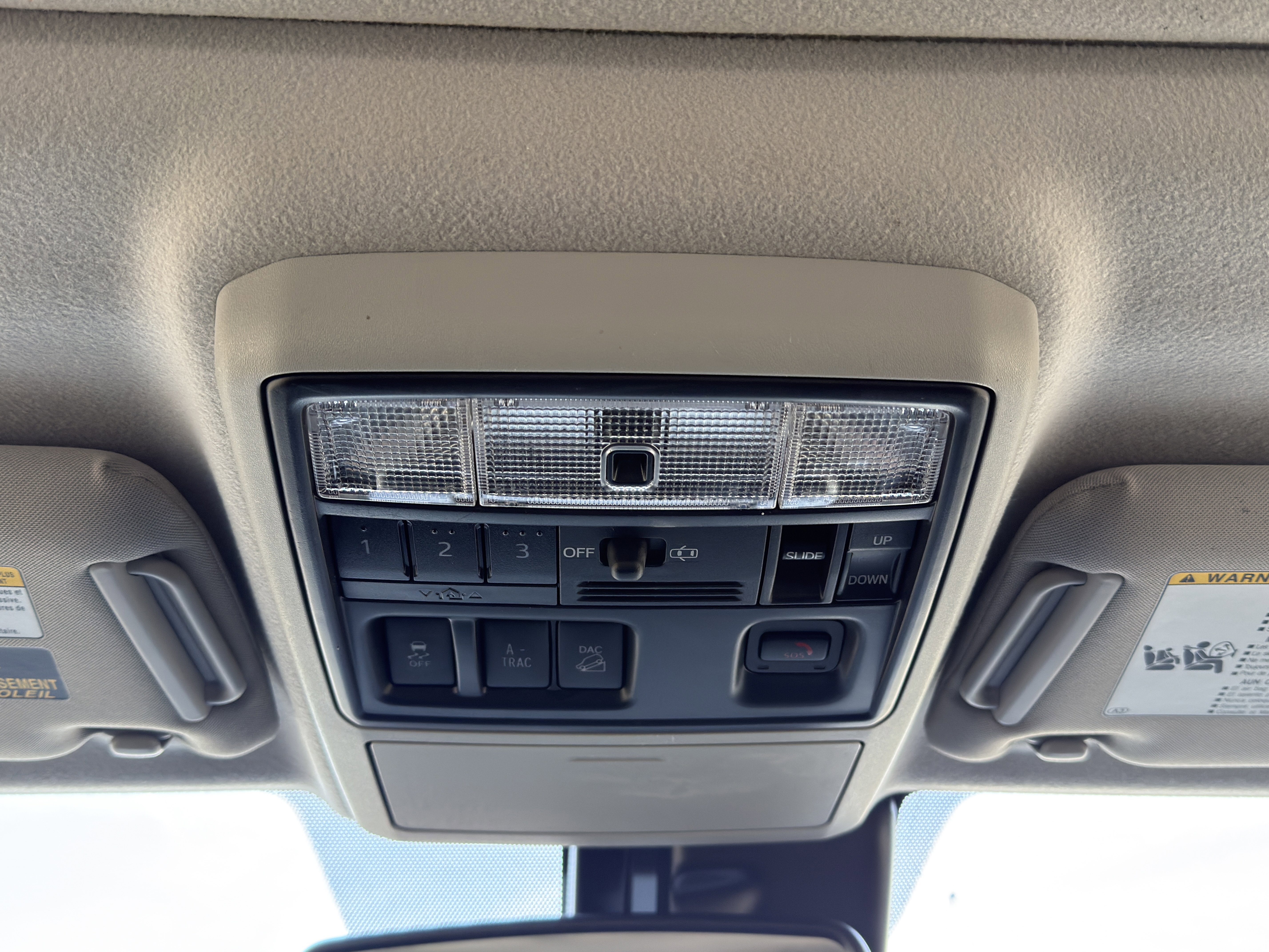 Used 2021 Toyota 4Runner Limited AWD/4WD image 36