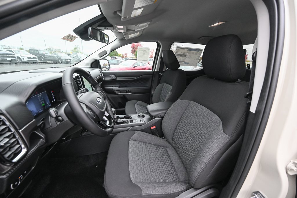 New 2025 Ford Ranger XLT w/ Black Appearance Package image 15