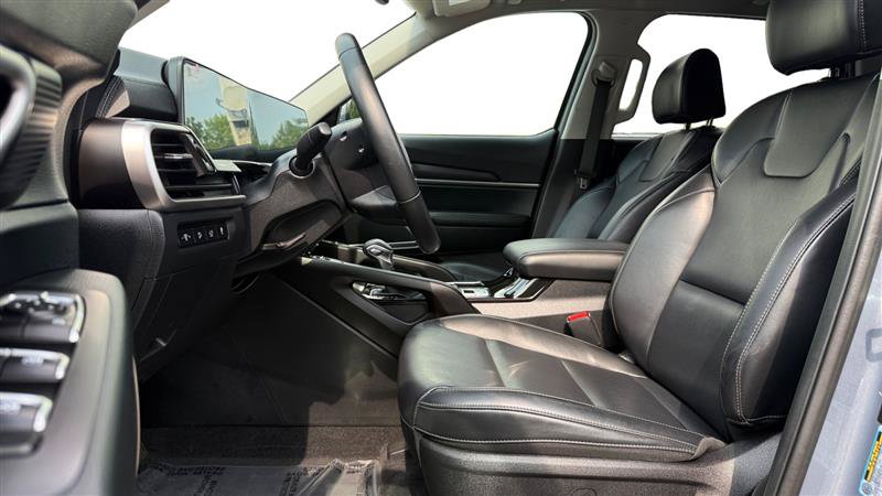 Used 2025 Kia Telluride S AWD/4WD image 10