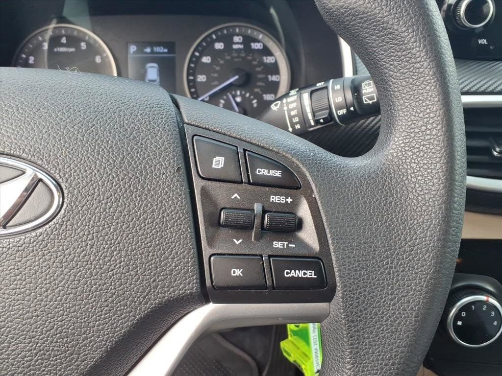 Used 2021 Hyundai Tucson SE w/ Cargo Package image 12