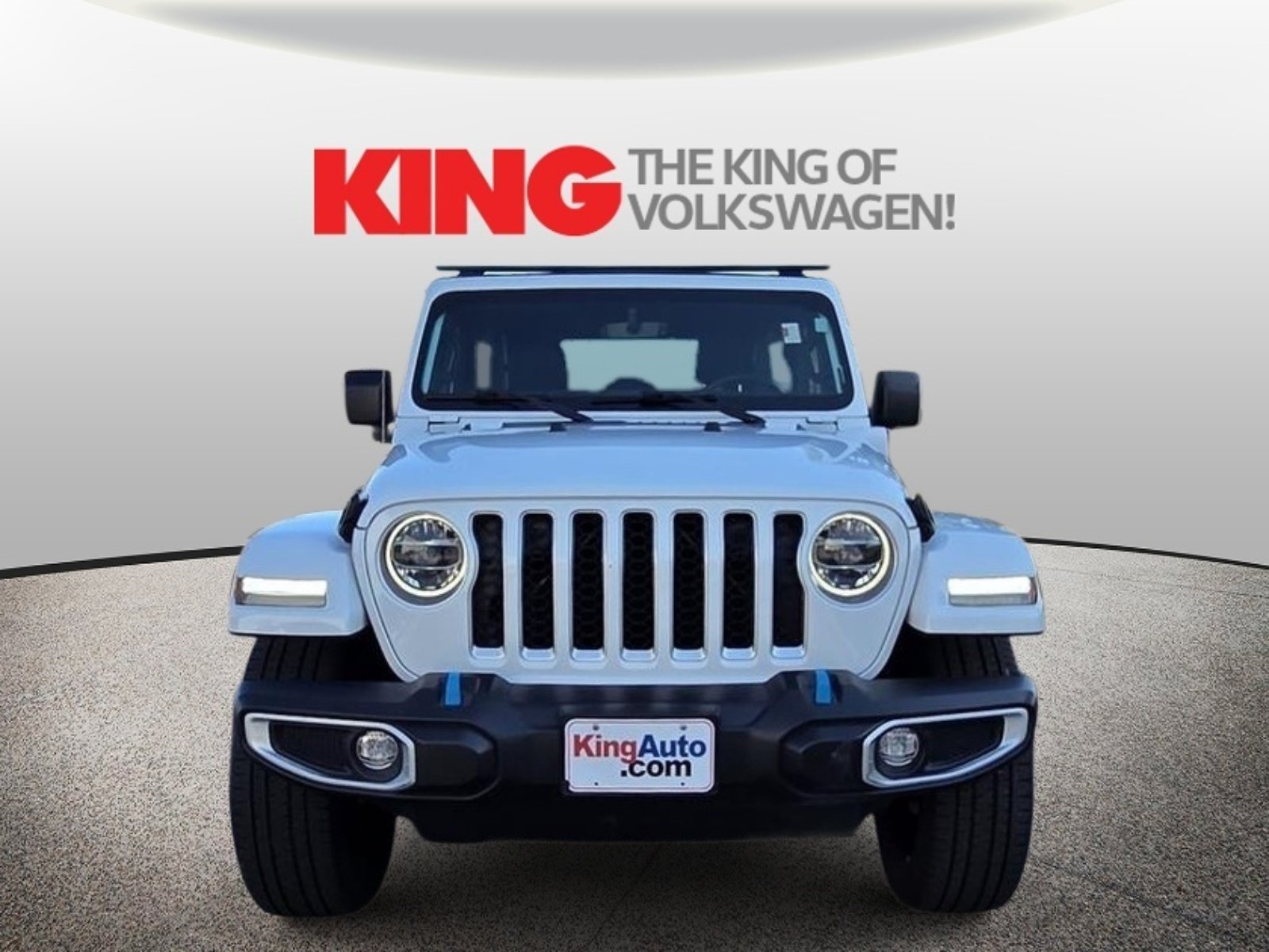 Used 2022 Jeep Wrangler Unlimited Sahara w/ Cold Weather Group AWD/4WD image 9