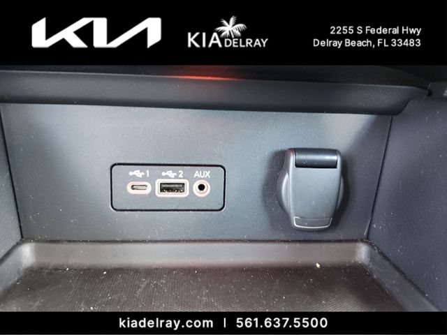 Used 2023 Nissan Sentra SV FWD image 23