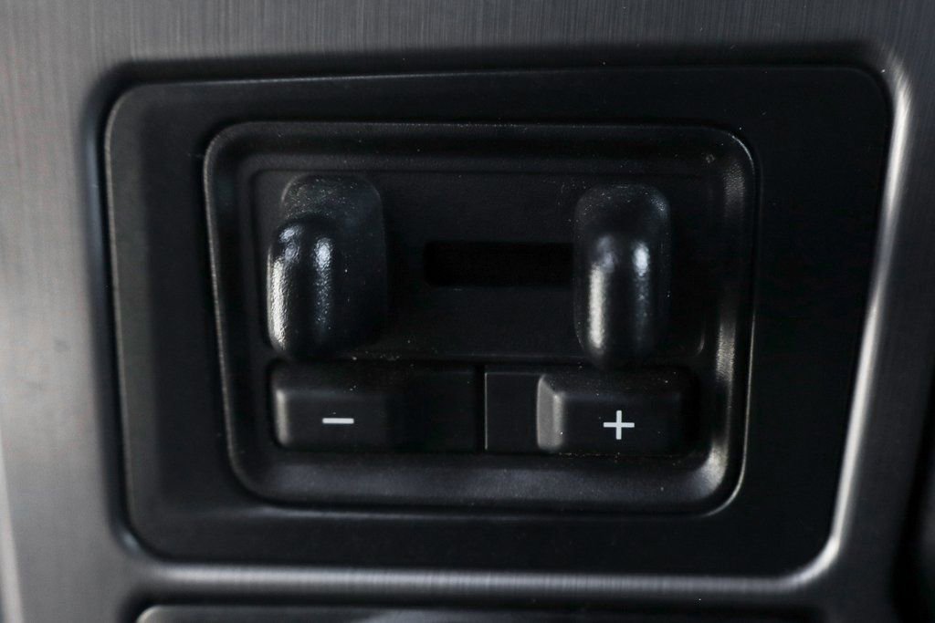 Used 2022 Ford F250 Limited image 41