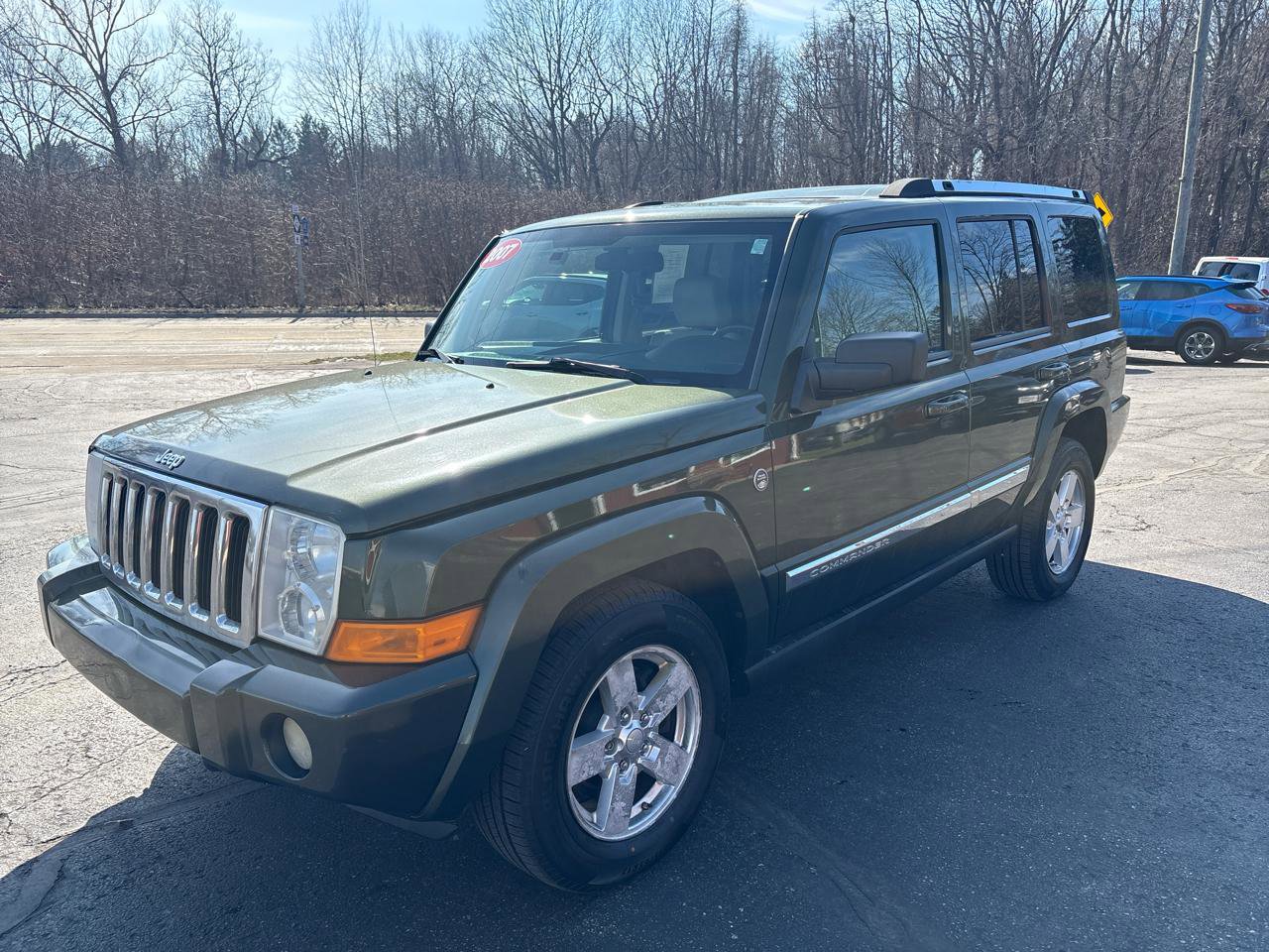 Used 2007 Jeep Commander Limited w/ Trailer Tow Group IV image 3