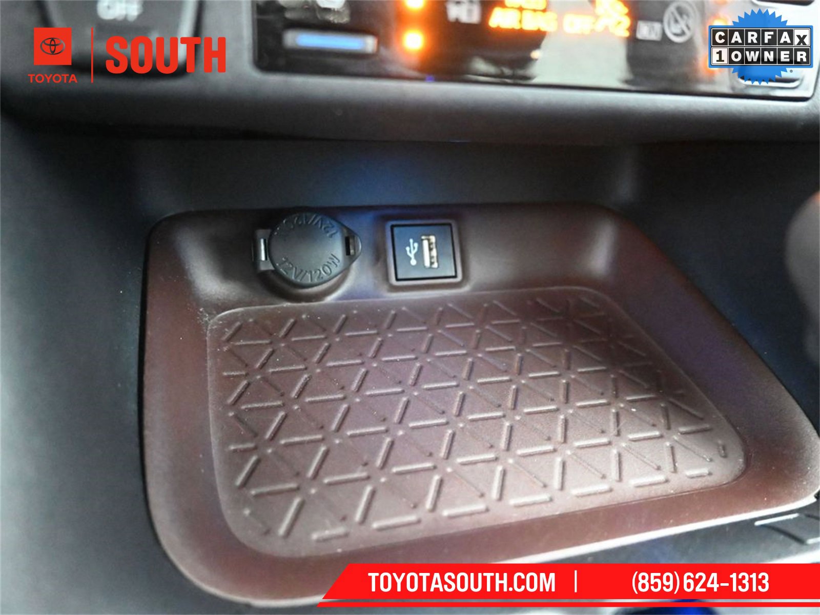 Used 2024 Toyota RAV4 Limited w/ Weather Package image 21