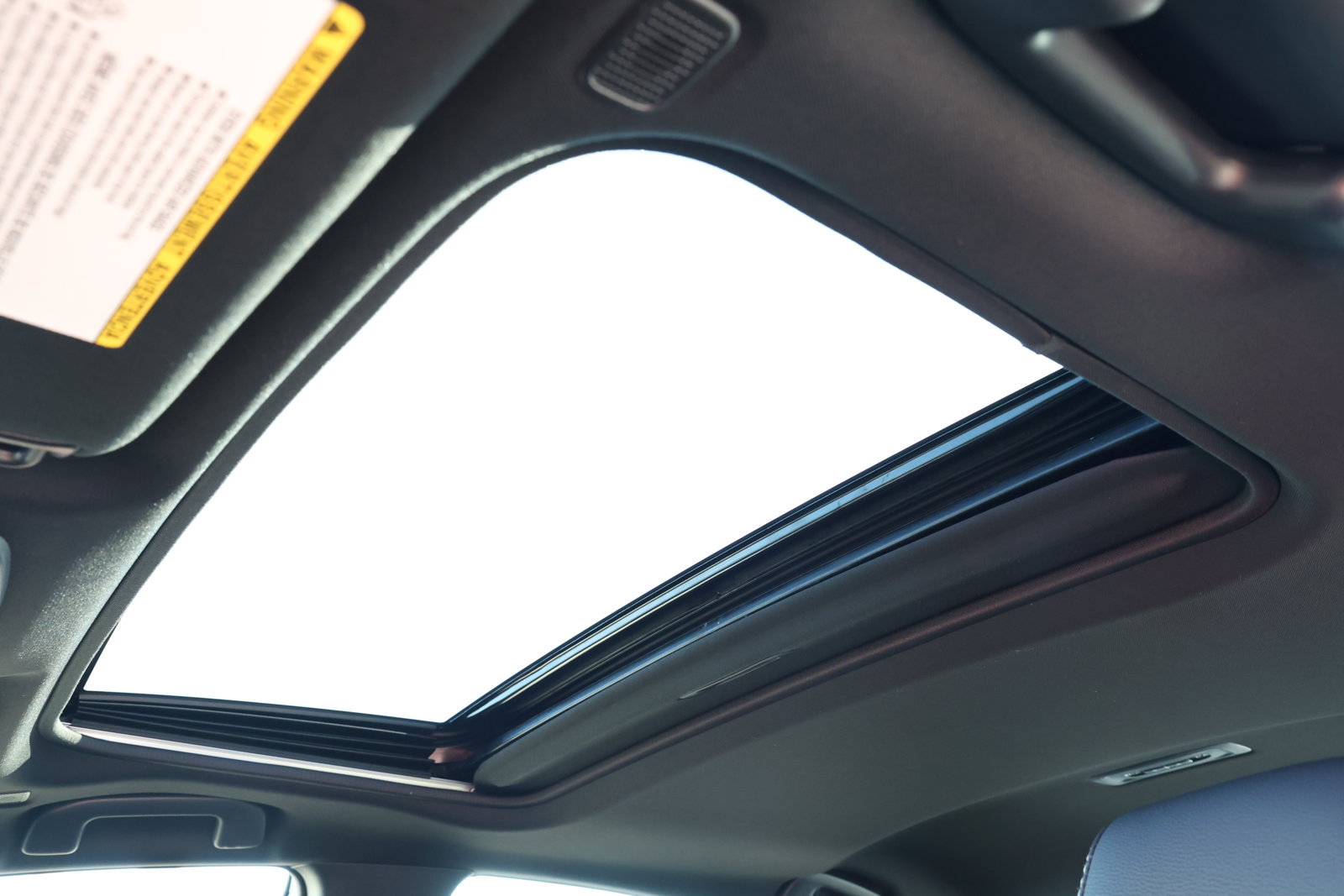 New 2026 Toyota Camry SE w/ Convenience Package FWD image 3