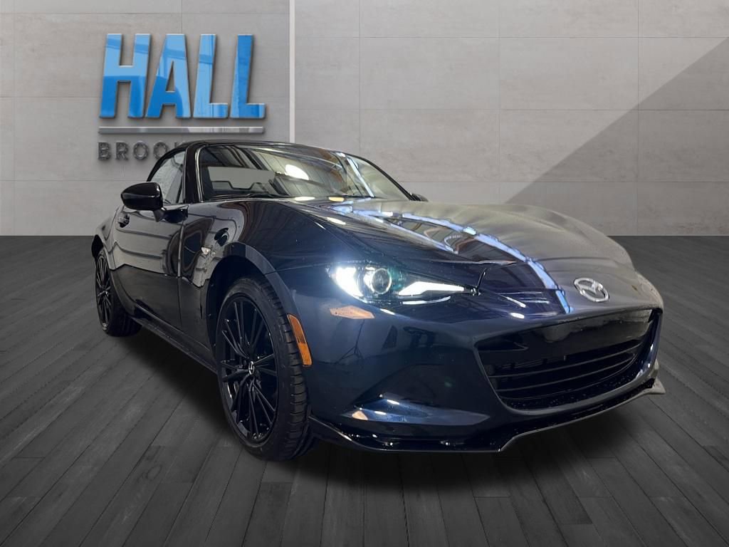 New 2026 MAZDA MX-5 Miata Club w/ Weather Package RWD image 7