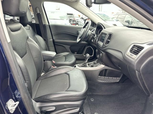 Certified 2019 Jeep Compass Latitude image 9
