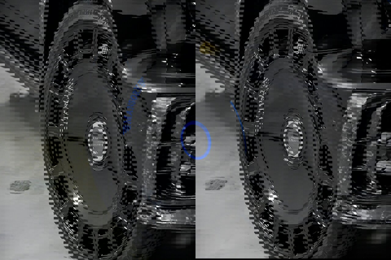 Used 2025 Mercedes-Benz G 63 AMG 4MATIC image 4