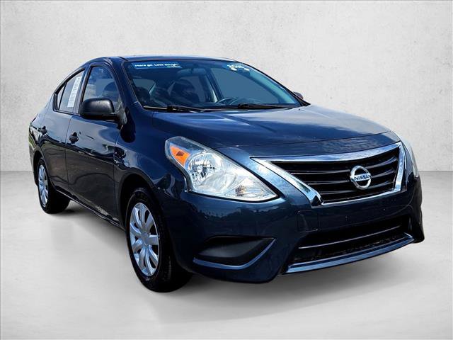 Used 2015 Nissan Versa S Plus FWD image 2