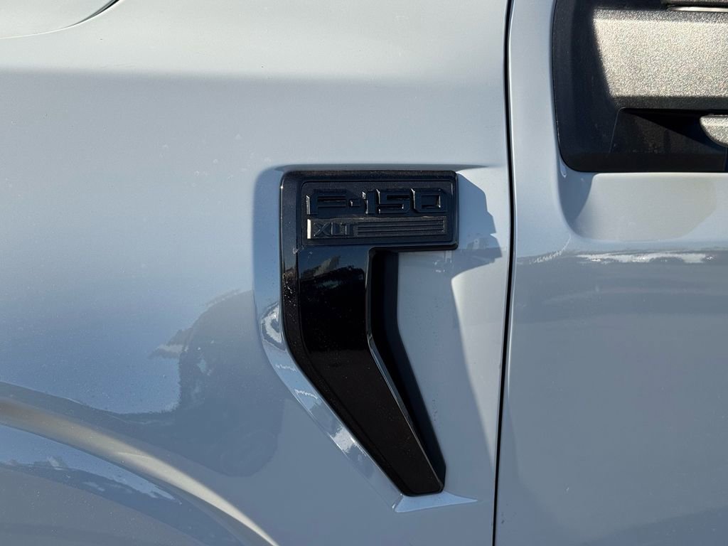 New 2026 Ford F150 XLT w/ Equipment Group 302A MID image 9