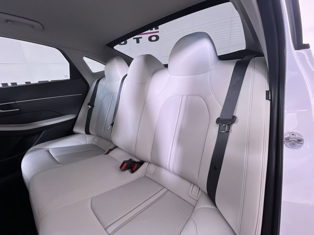 Used 2025 Hyundai Sonata SE image 23