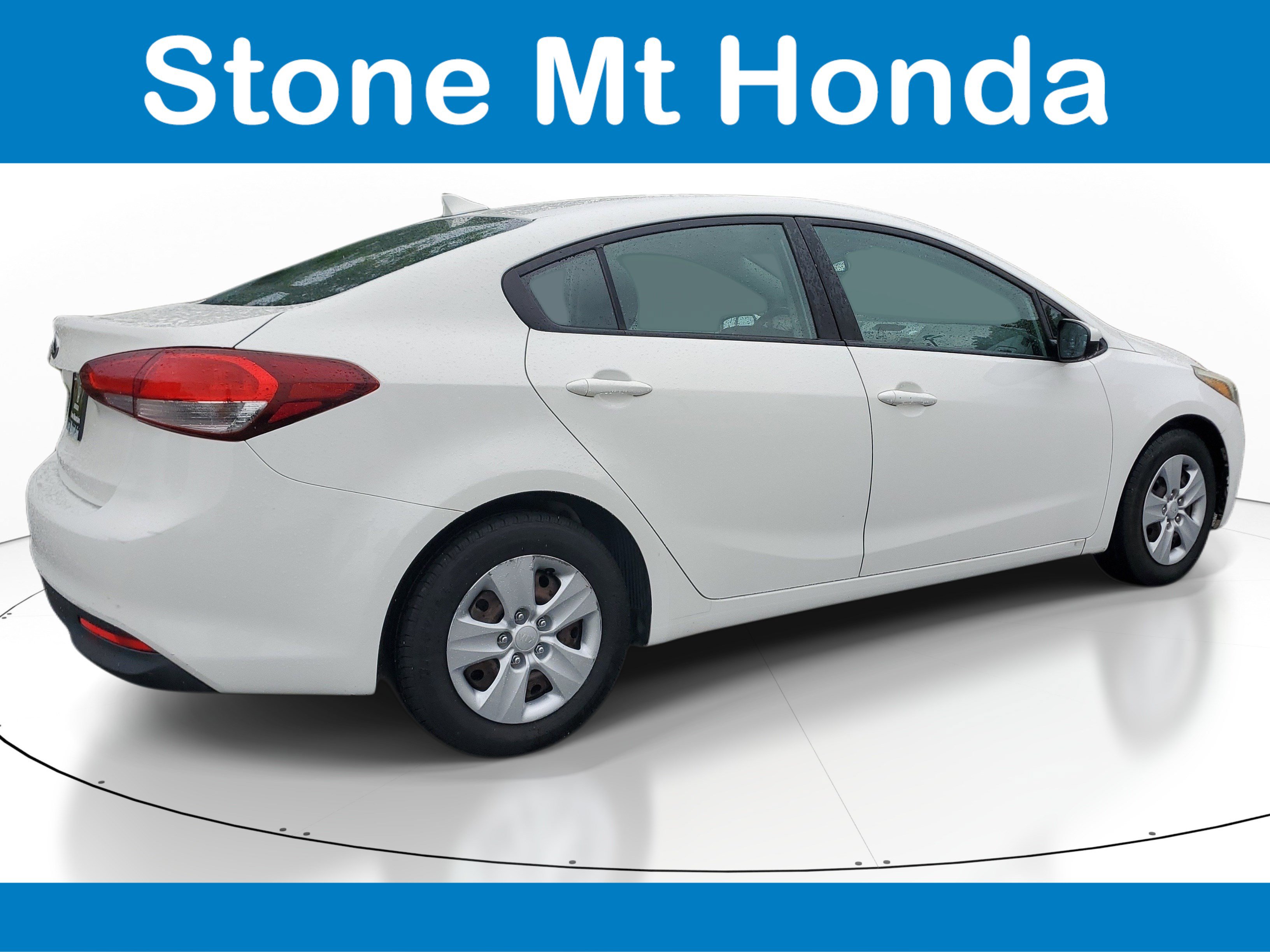 Used 2017 Kia Forte LX FWD image 6